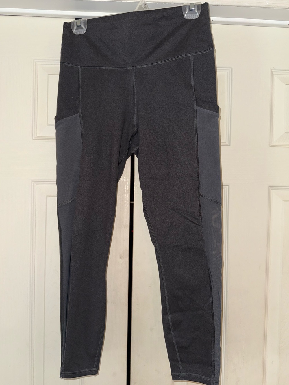 Fabletics Gray Capri Legging